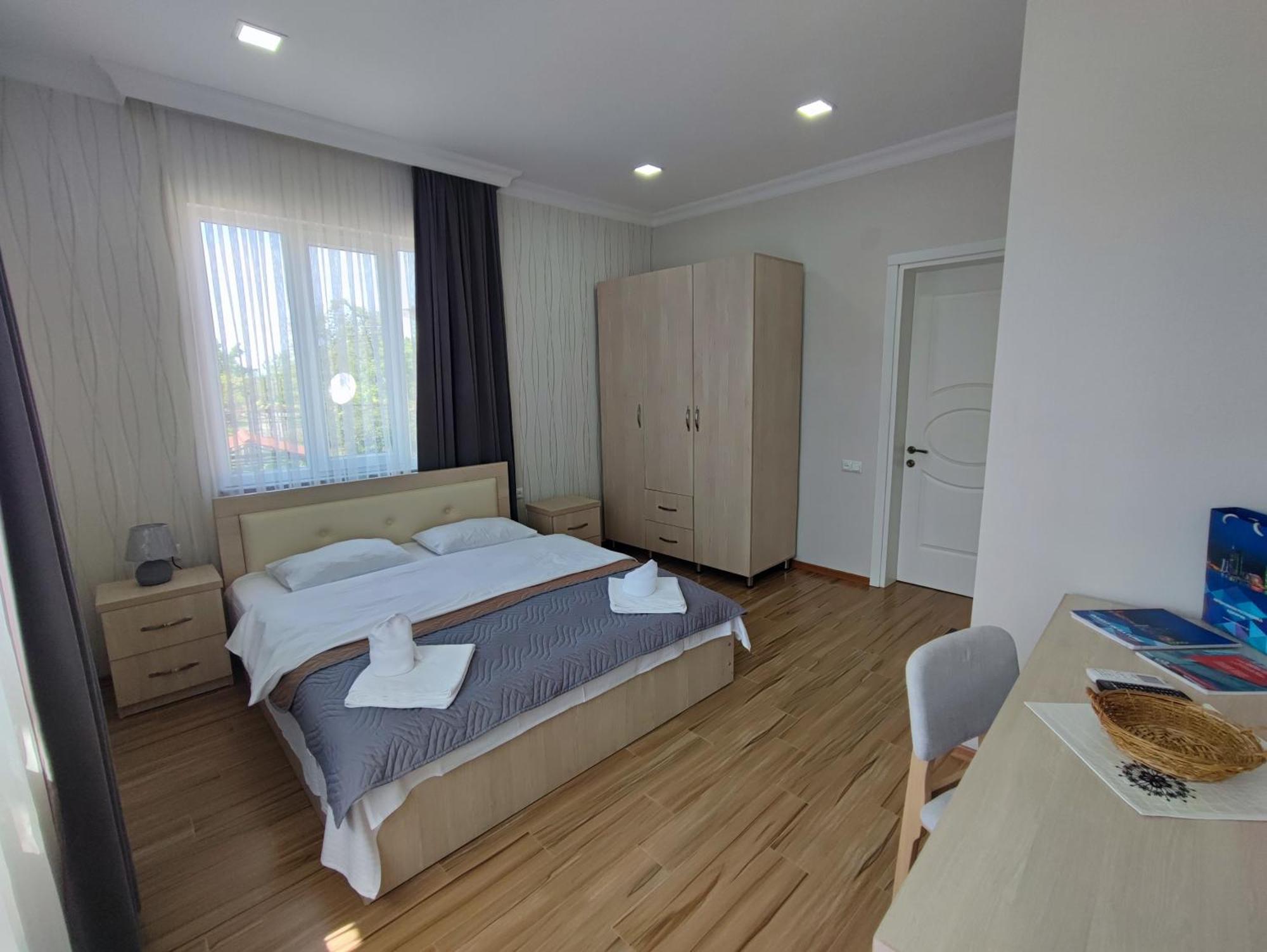 Hotel Botanica Chakvi Bagian luar foto