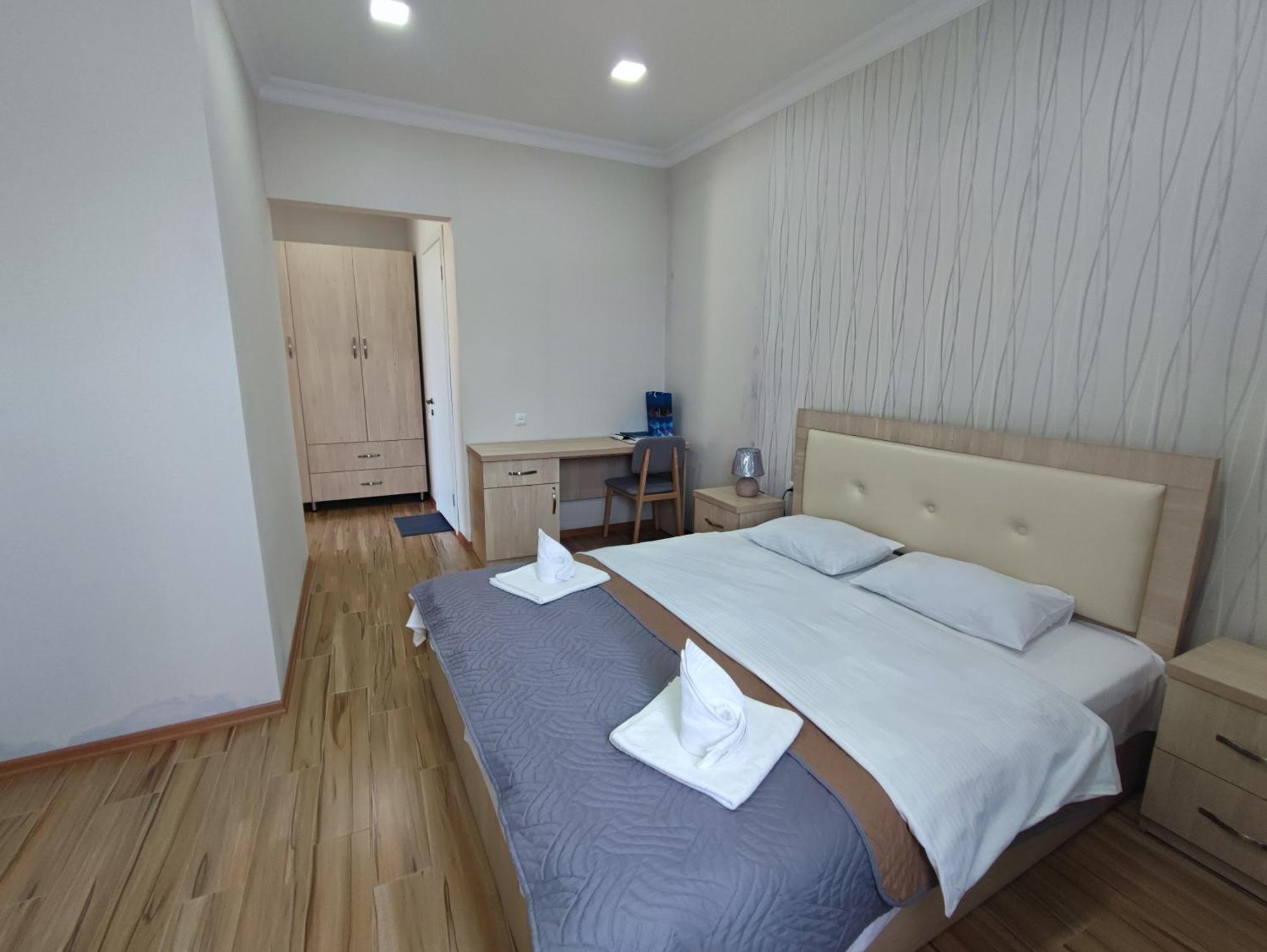 Hotel Botanica Chakvi Bagian luar foto