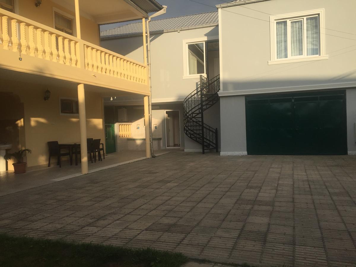 Hotel Botanica Chakvi Bagian luar foto